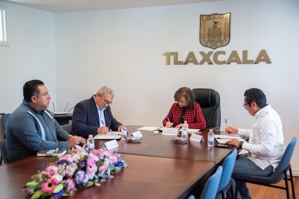 Firma gobernadora convenio para generar extensión del Conalep con la carrera de técnico profesional en turismo